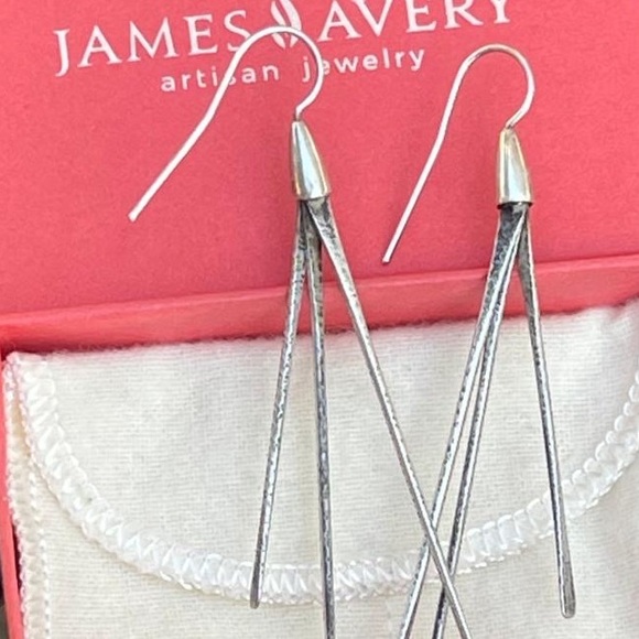 James Avery Hammered crescent dangle earrings - Picture 2 of 10